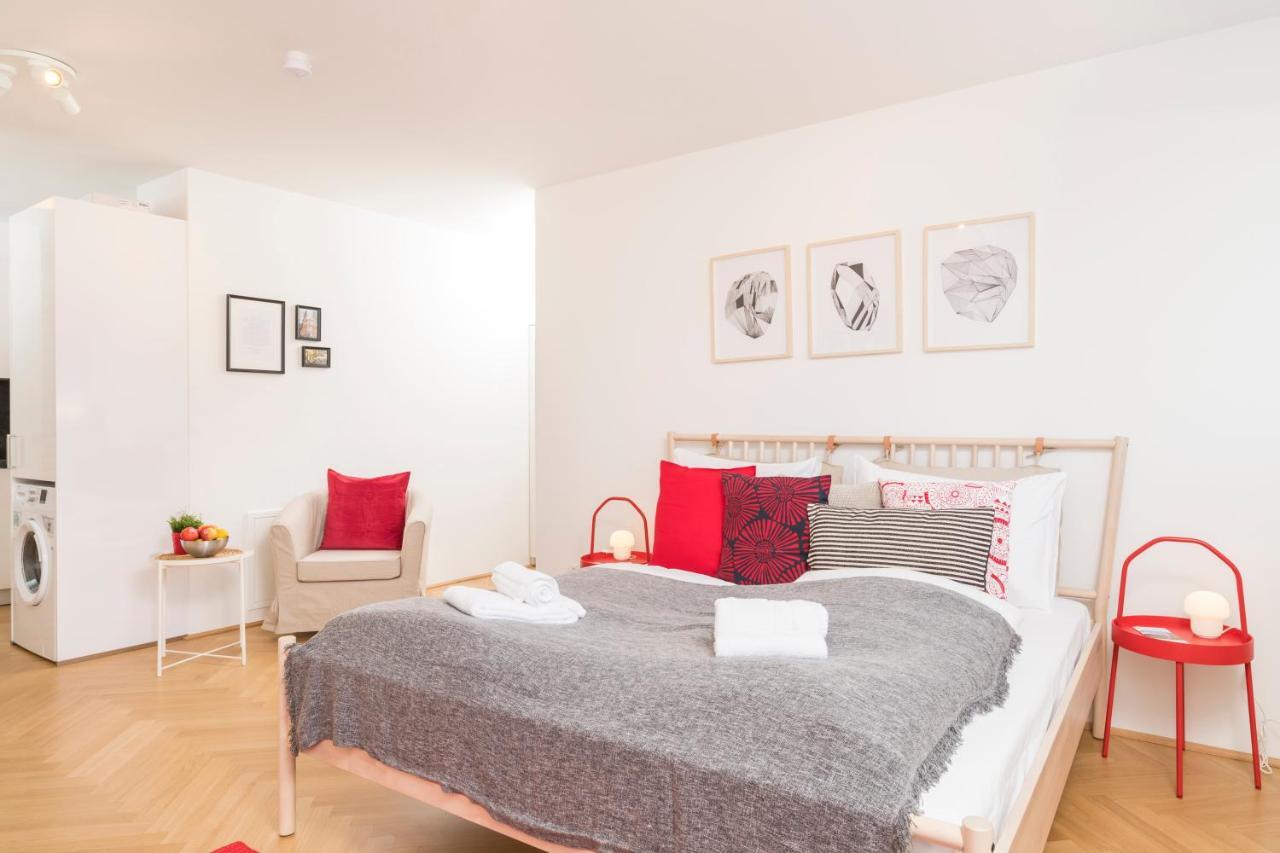 Red Monkey Vienna Apartment Eksteriør billede