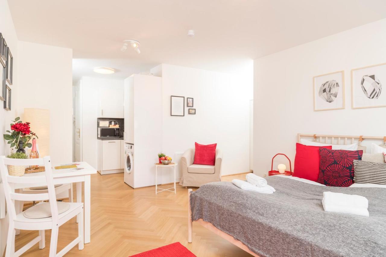 Red Monkey Vienna Apartment Eksteriør billede