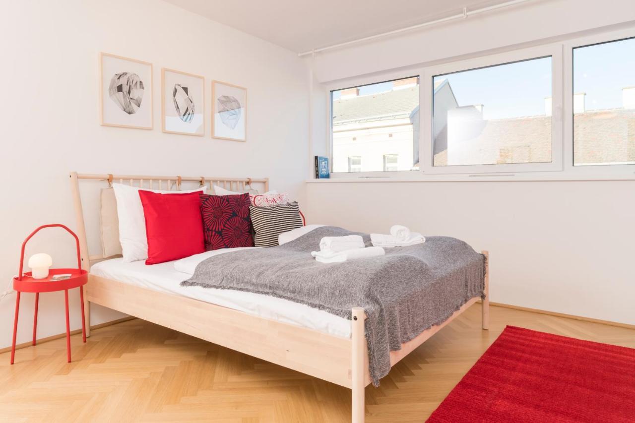 Red Monkey Vienna Apartment Eksteriør billede