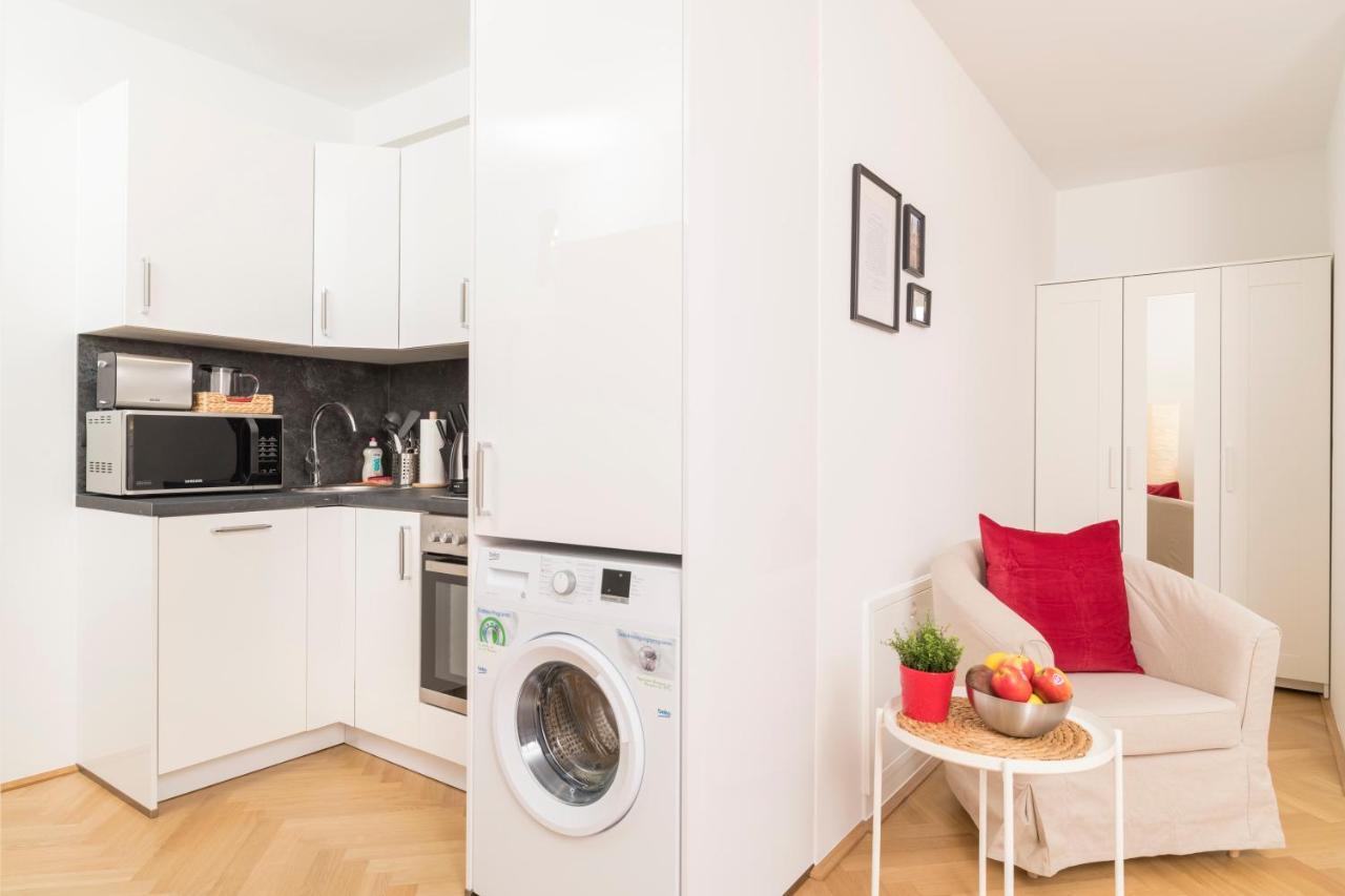 Red Monkey Vienna Apartment Eksteriør billede